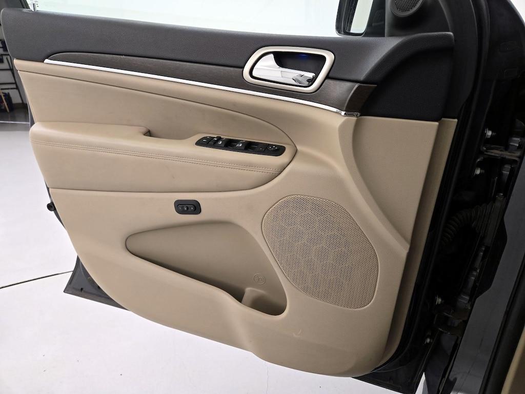 used 2015 Jeep Grand Cherokee car, priced at $16,998