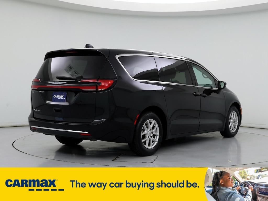 used 2023 Chrysler Pacifica car, priced at $26,998