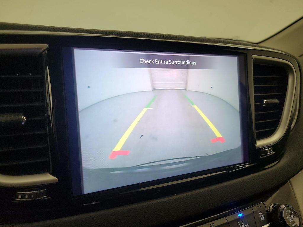used 2023 Chrysler Pacifica car, priced at $26,998