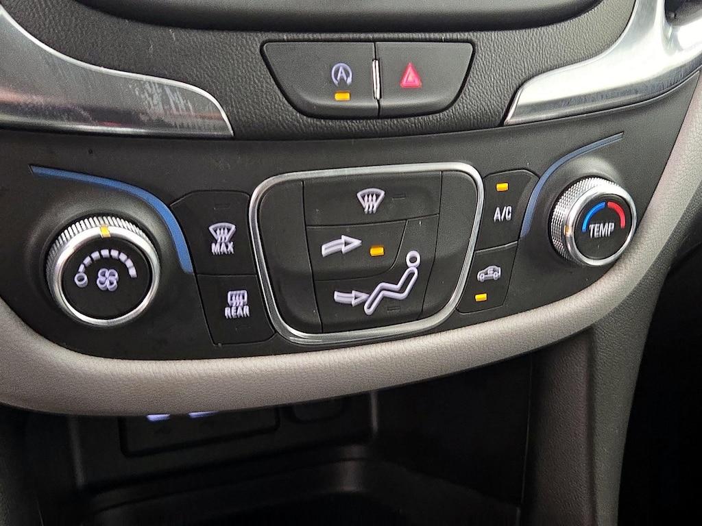 used 2022 Chevrolet Equinox car, priced at $18,998