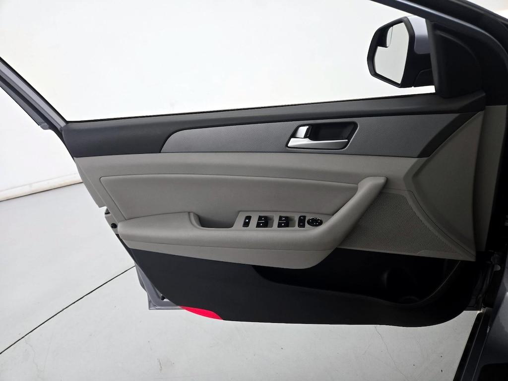 used 2016 Hyundai Sonata Hybrid car, priced at $18,998