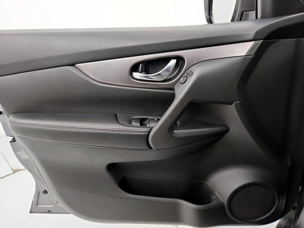 used 2015 Nissan Rogue car, priced at $12,599