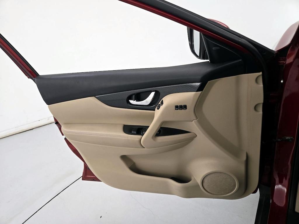 used 2019 Nissan Rogue car, priced at $14,599