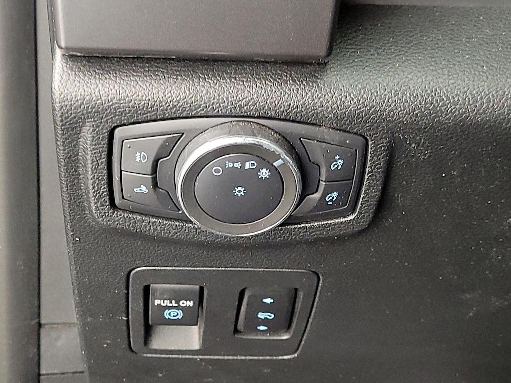 used 2020 Ford F-150 car, priced at $33,998