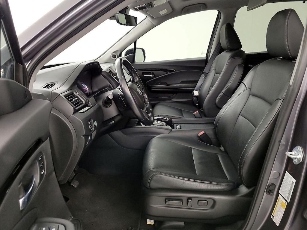 used 2021 Honda Pilot car, priced at $34,998