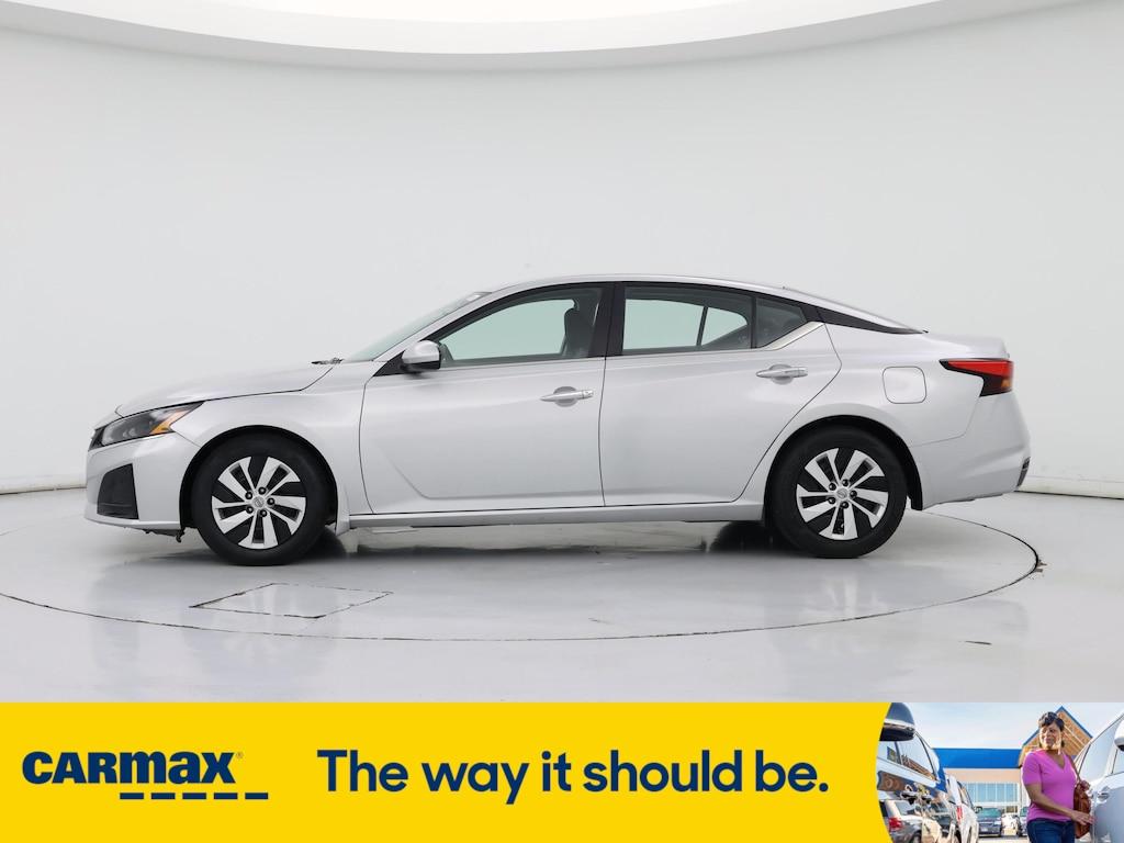 used 2023 Nissan Altima car, priced at $22,998