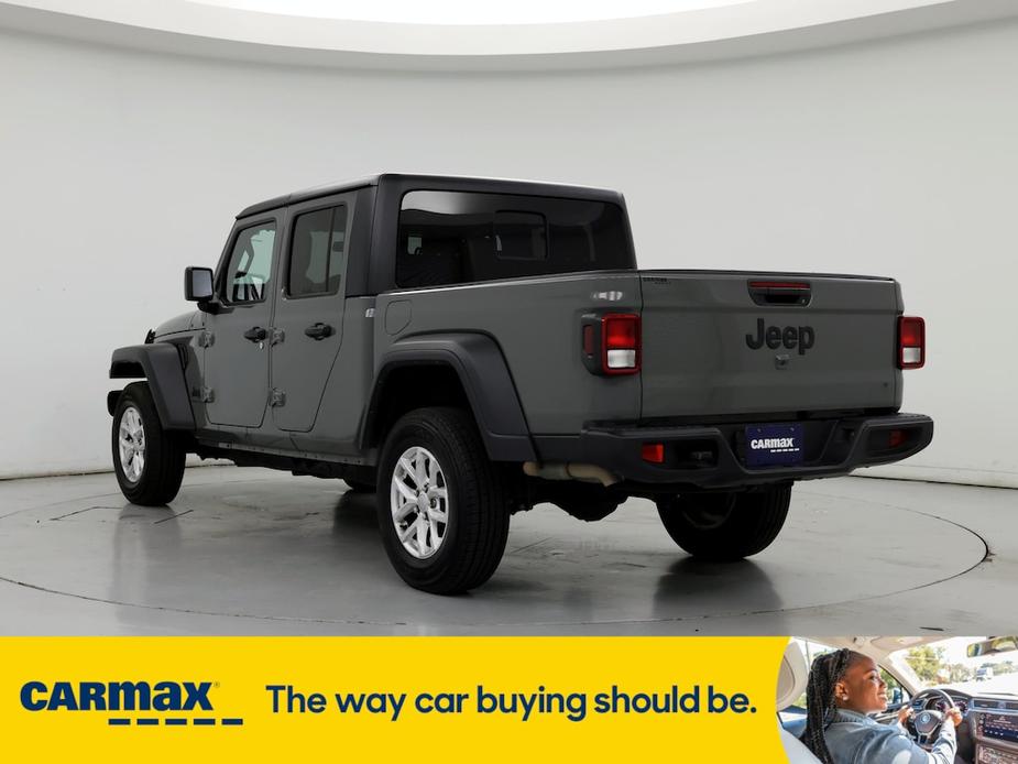 used 2023 Jeep Gladiator car, priced at $30,998