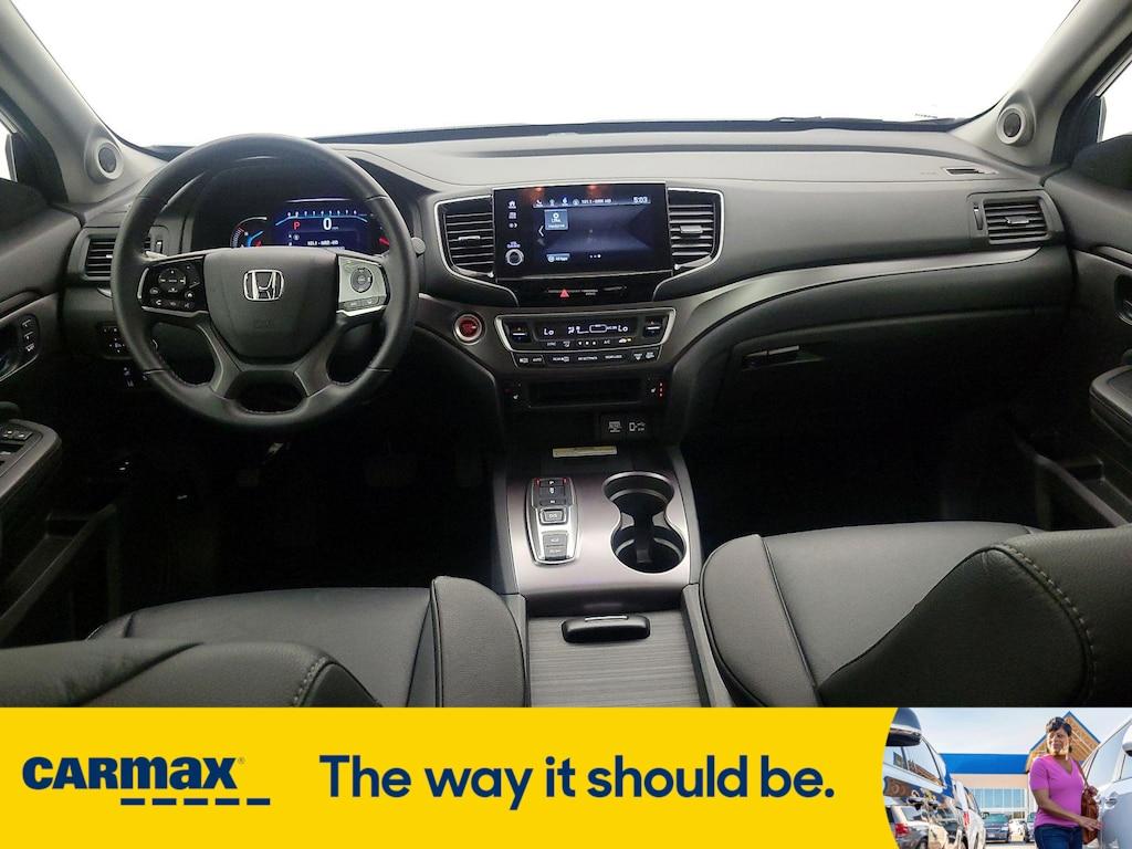 used 2021 Honda Pilot car, priced at $33,998