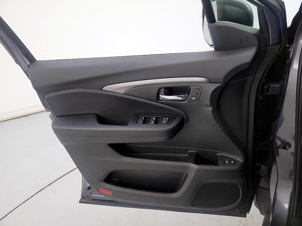 used 2021 Honda Pilot car, priced at $33,998