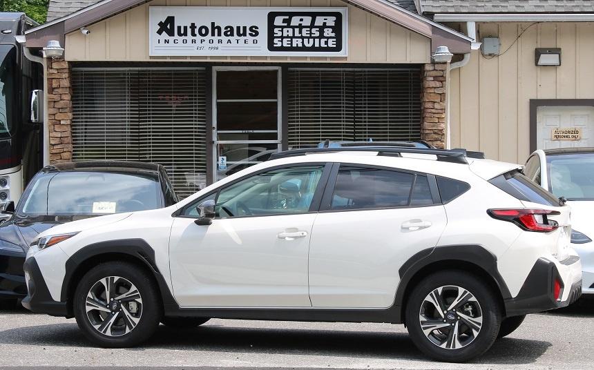 used 2024 Subaru Crosstrek car, priced at $23,900