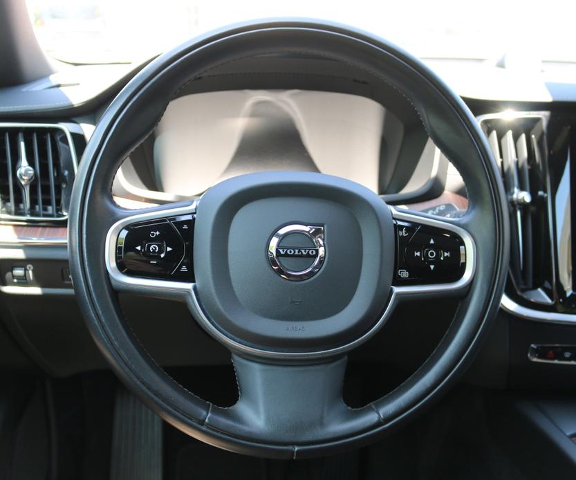 used 2021 Volvo V60 Cross Country car, priced at $31,500