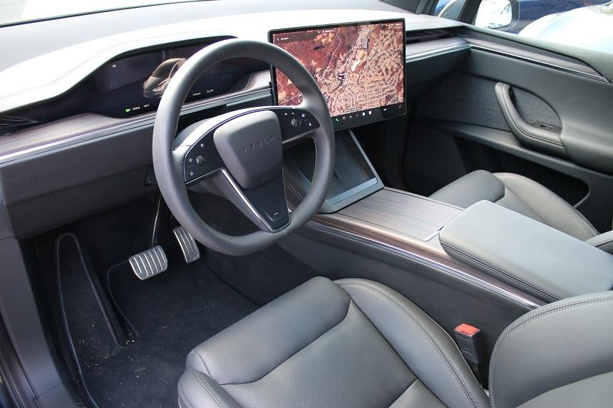 used 2024 Tesla Model X car, priced at $58,900