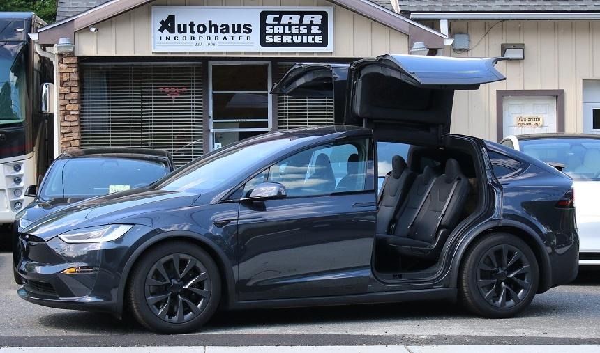 used 2024 Tesla Model X car, priced at $58,900