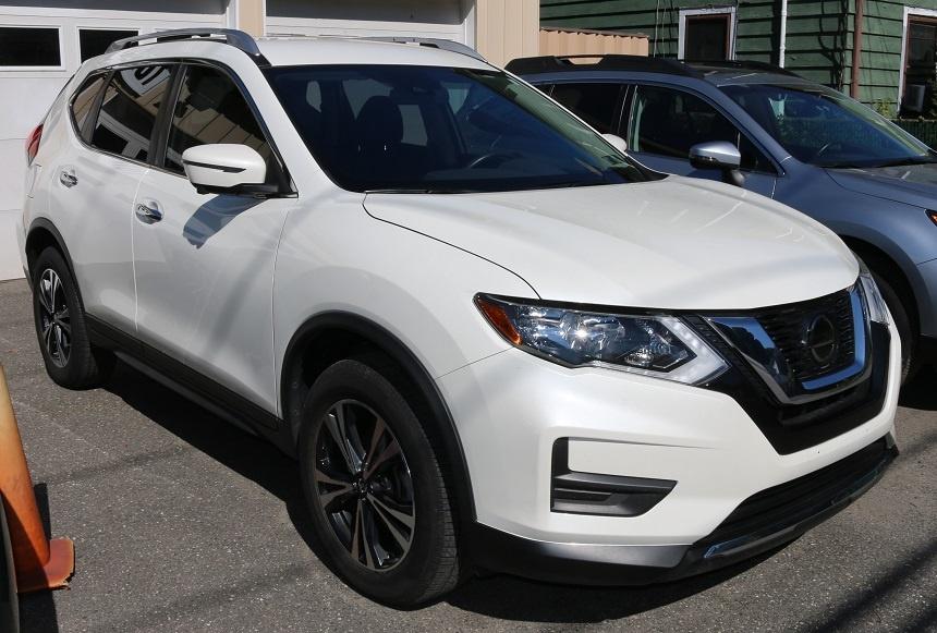 used 2019 Nissan Rogue car, priced at $13,900