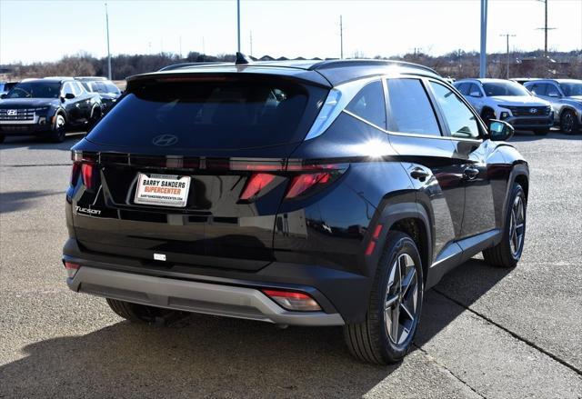 new 2025 Hyundai Tucson car, priced at $29,998