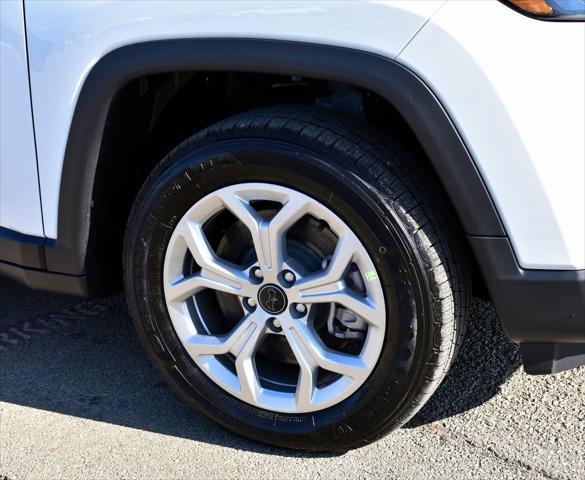 new 2025 Jeep Compass car, priced at $26,429