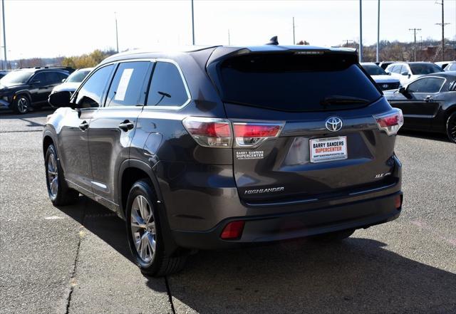 used 2015 Toyota Highlander car, priced at $20,975