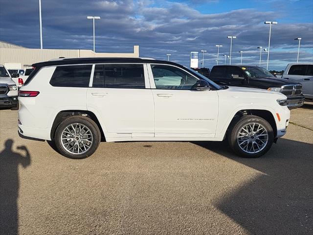 new 2024 Jeep Grand Cherokee L car, priced at $56,054