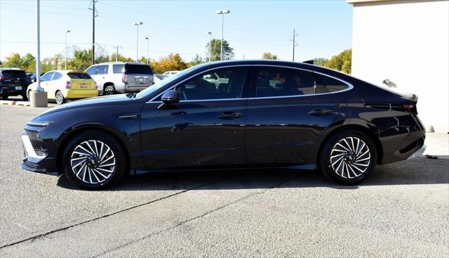 new 2025 Hyundai Sonata Hybrid car, priced at $35,405