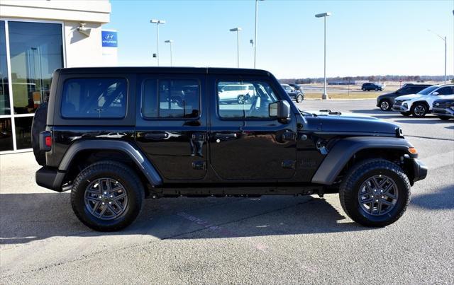 new 2025 Jeep Wrangler car, priced at $46,098