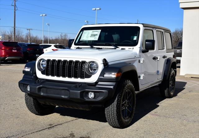 new 2025 Jeep Wrangler car, priced at $45,562