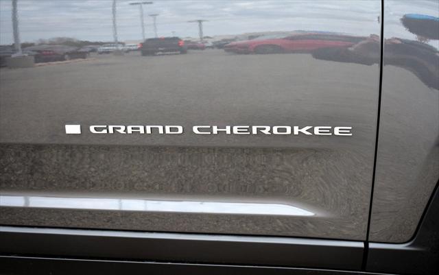 new 2025 Jeep Grand Cherokee L car, priced at $43,911