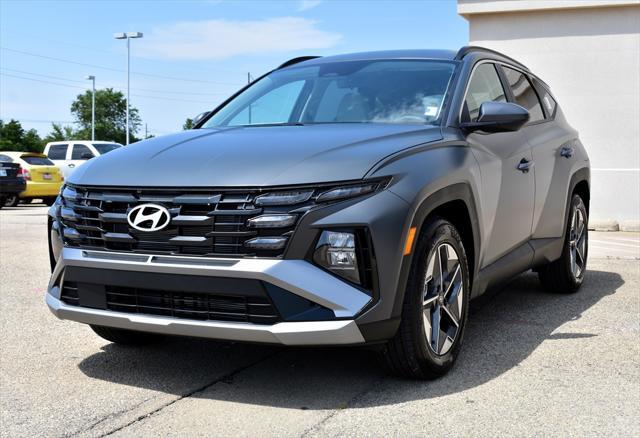 new 2025 Hyundai Tucson car, priced at $30,012