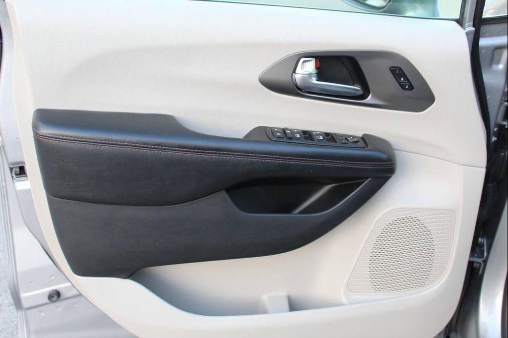 used 2020 Chrysler Pacifica car, priced at $14,999