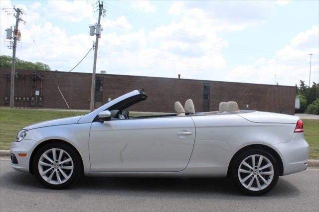 used 2012 Volkswagen Eos car, priced at $5,999