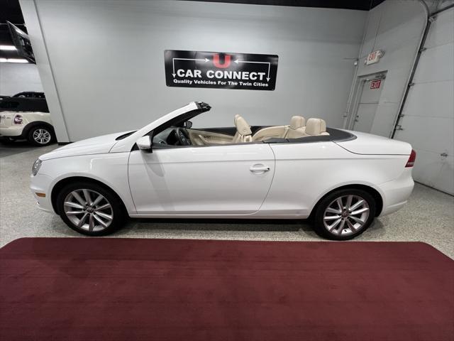 used 2013 Volkswagen Eos car, priced at $14,477