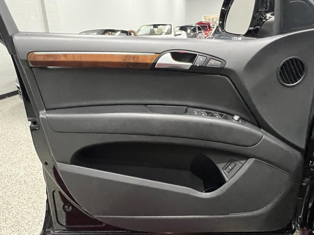 used 2015 Audi Q7 car, priced at $10,977