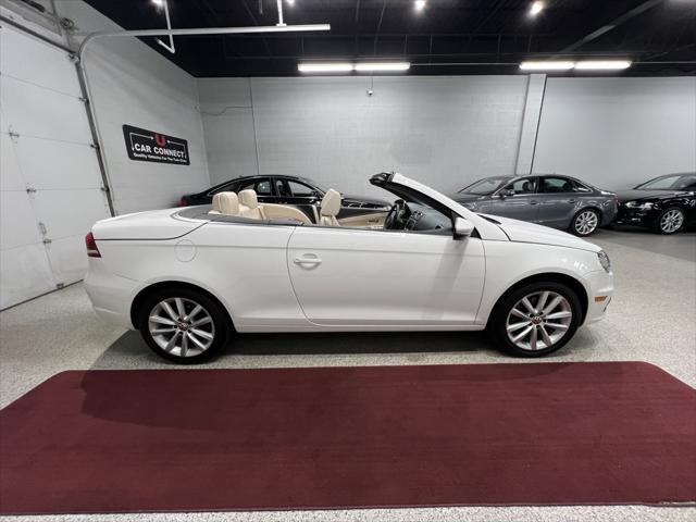 used 2014 Volkswagen Eos car, priced at $17,777