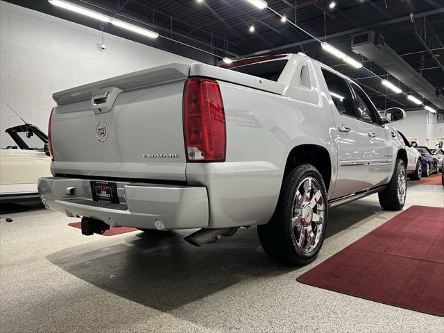 used 2013 Cadillac Escalade EXT car, priced at $47,777