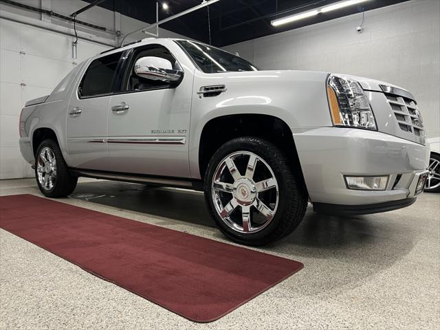 used 2013 Cadillac Escalade EXT car, priced at $47,777