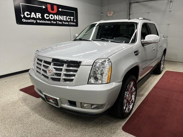 used 2013 Cadillac Escalade EXT car, priced at $47,777