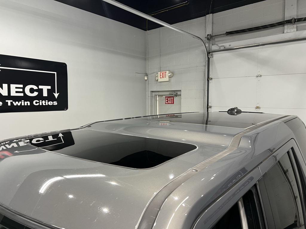 used 2016 Land Rover LR4 car, priced at $24,477