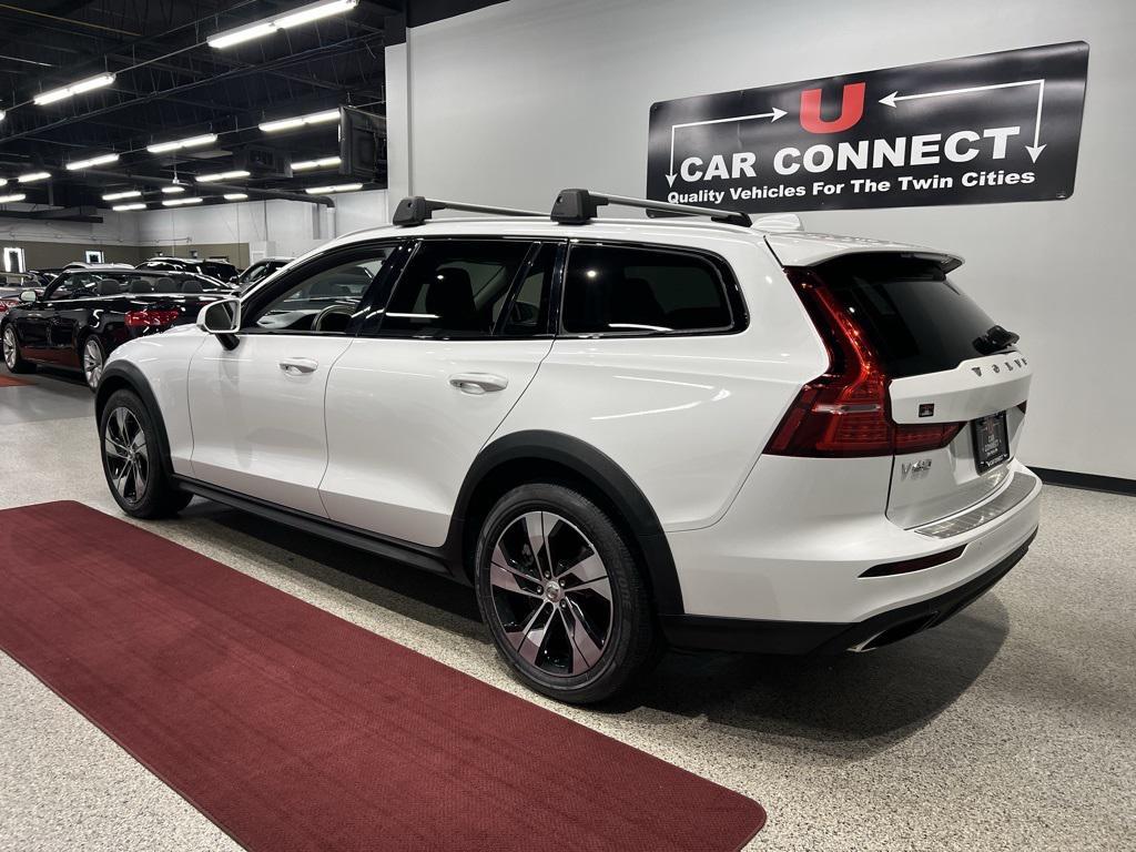 used 2020 Volvo V60 Cross Country car, priced at $27,277