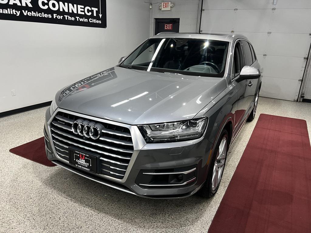 used 2017 Audi Q7 car, priced at $22,777