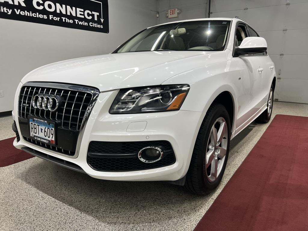 used 2011 Audi Q5 car, priced at $16,977