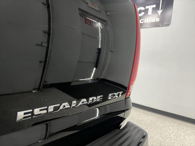 used 2007 Cadillac Escalade EXT car, priced at $37,777