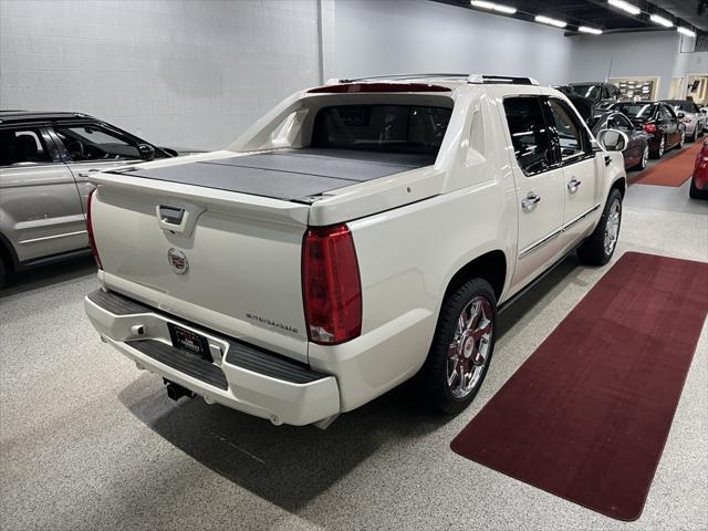 used 2013 Cadillac Escalade EXT car, priced at $44,777