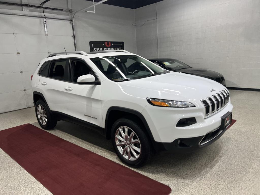 used 2015 Jeep Cherokee car, priced at $13,477