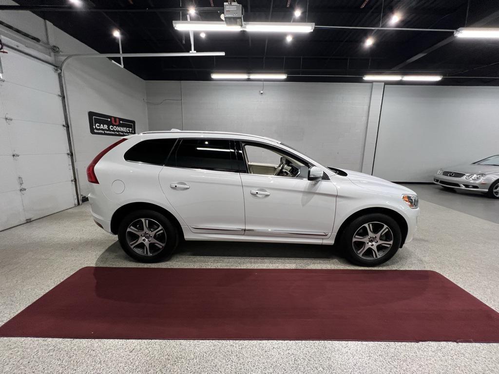 used 2015 Volvo XC60 car, priced at $13,977