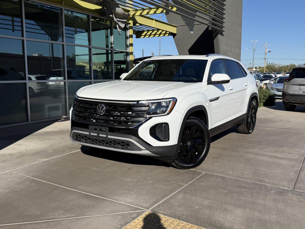 used 2025 Volkswagen Atlas Cross Sport car, priced at $32,277