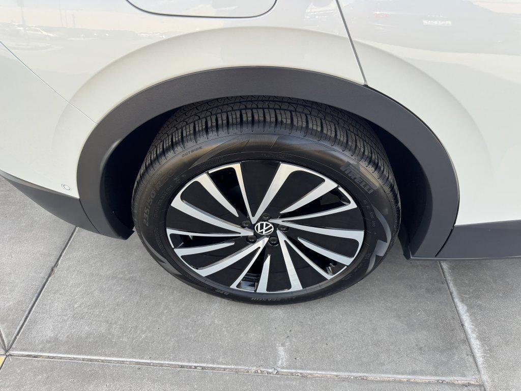 used 2024 Volkswagen ID.4 car, priced at $24,477