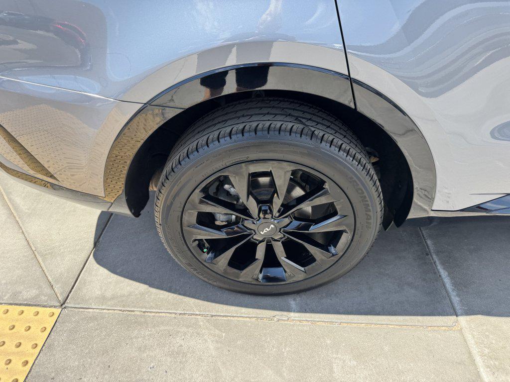 used 2023 Kia Sorento car, priced at $29,477