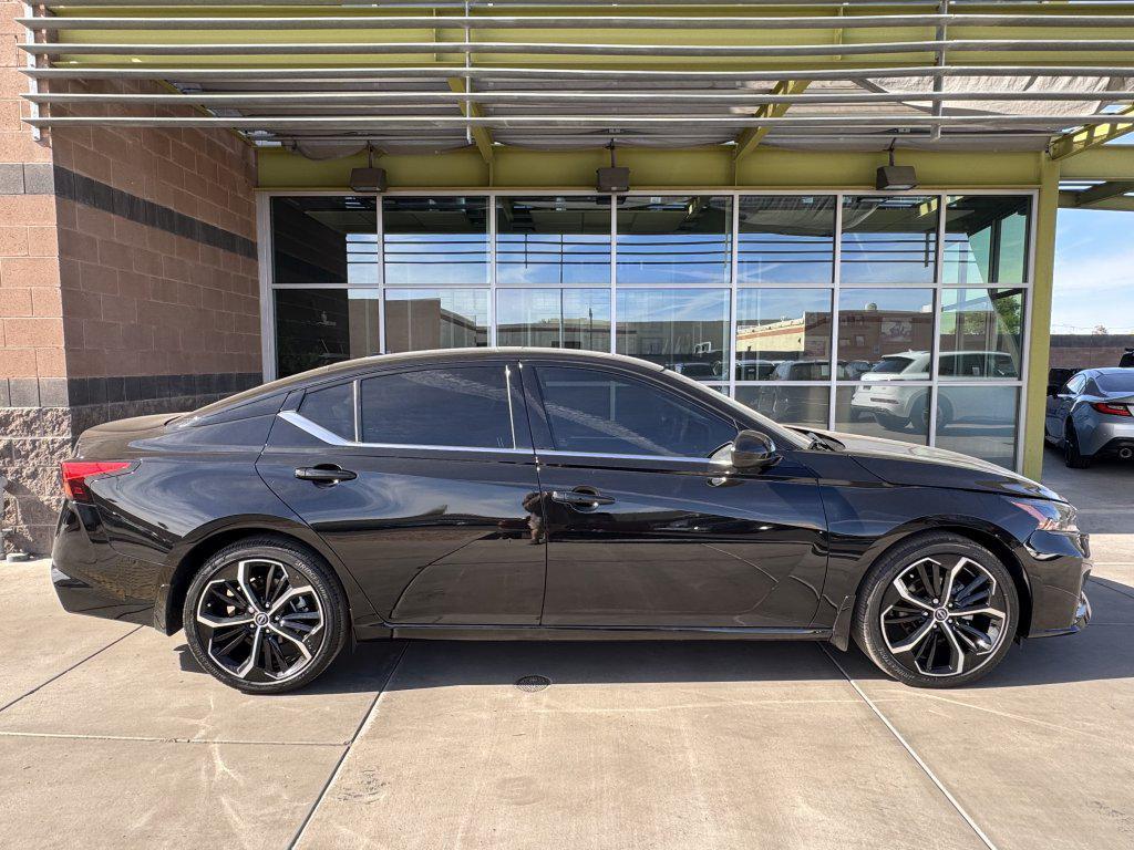 used 2023 Nissan Altima car, priced at $21,997