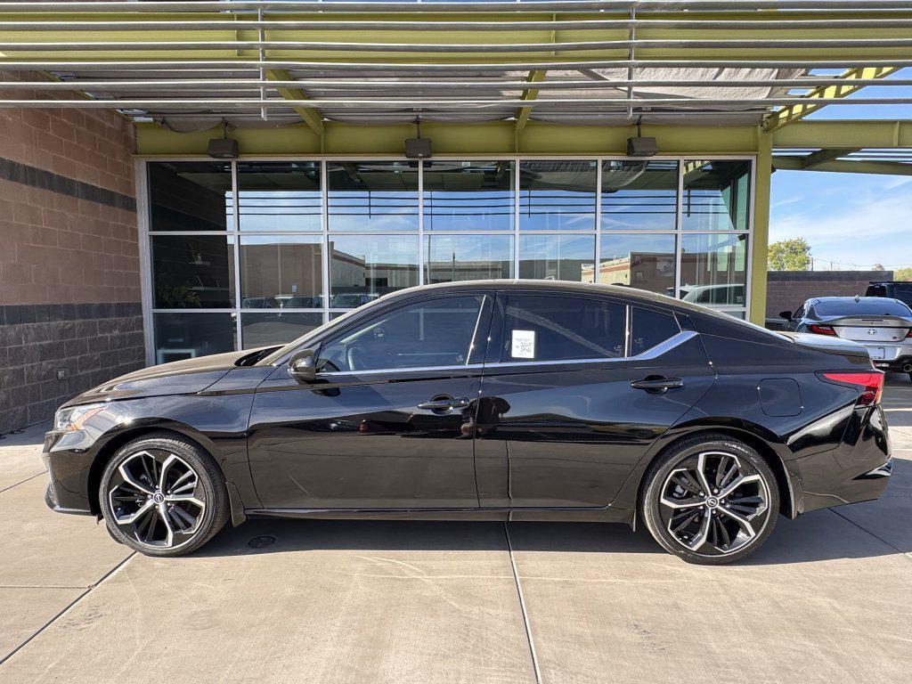 used 2023 Nissan Altima car, priced at $21,997