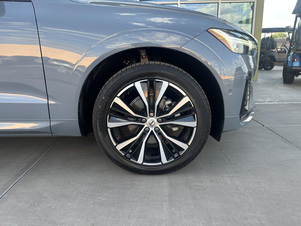 used 2023 Volvo XC60 car, priced at $33,777
