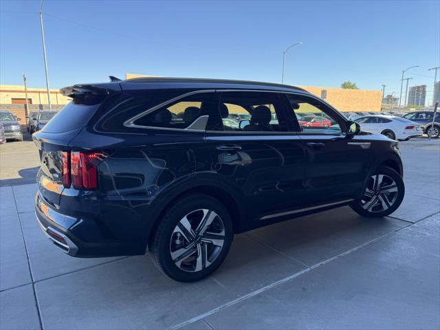 used 2022 Kia Sorento Plug-In Hybrid car, priced at $33,977